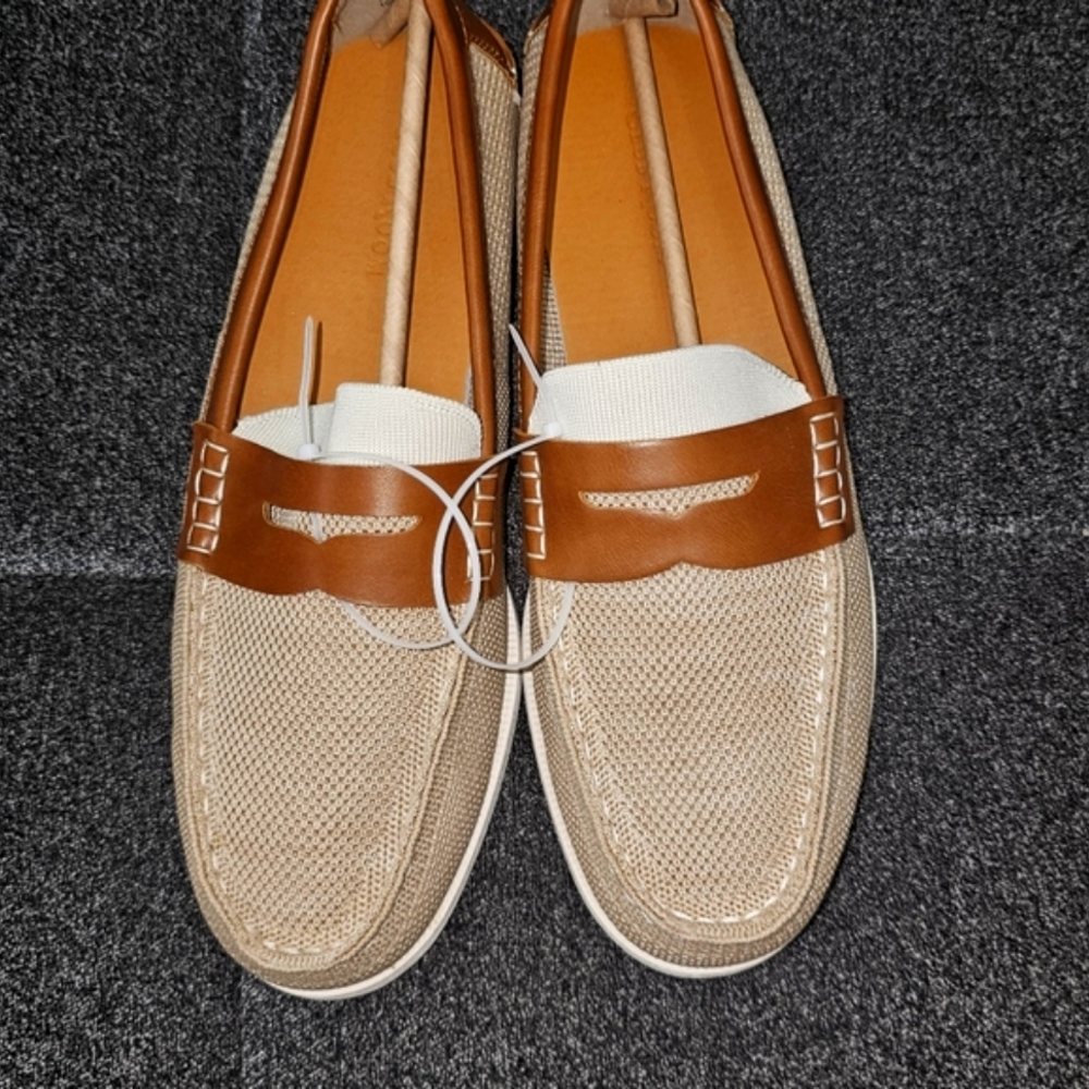 Brand New Men Club Room Fabric loafer. Brown and cream